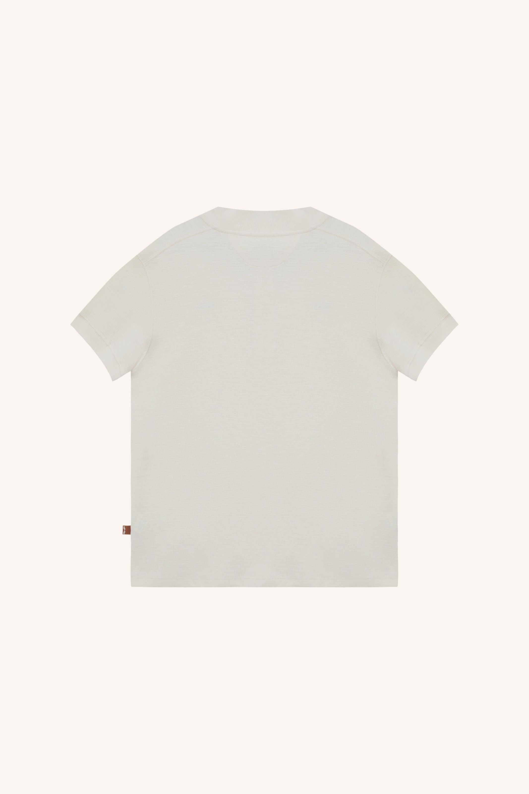CAMISETA GOLA PORTUGUESA ALGODÃO CRU | BEIGE COTTON GRANDAD COLLAR T-SHIRT