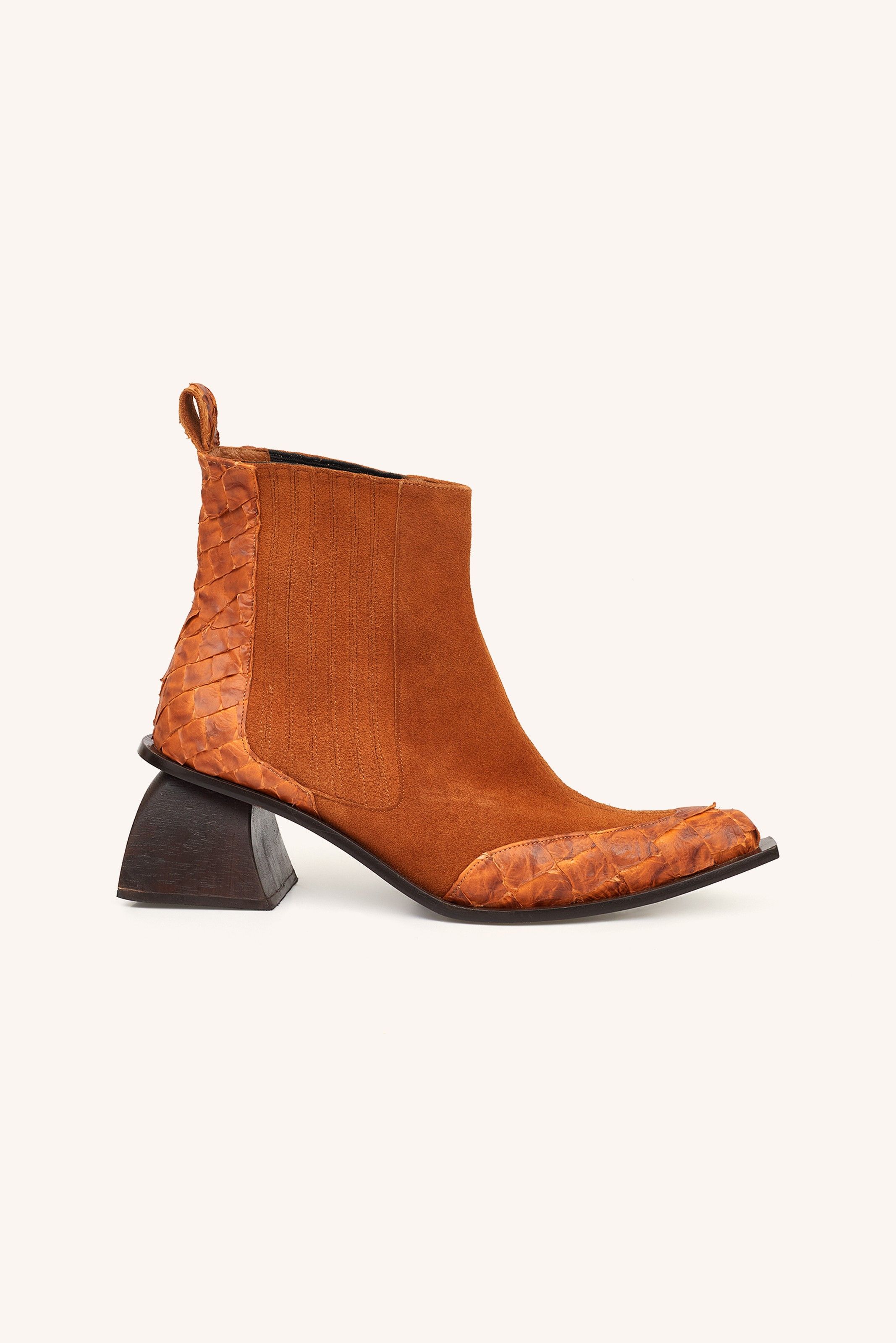 BOTA PEÃO CAMURÇA PIRARUCU WHISKY | WHISKY PIRARUCU SUEDE WORK BOOTS