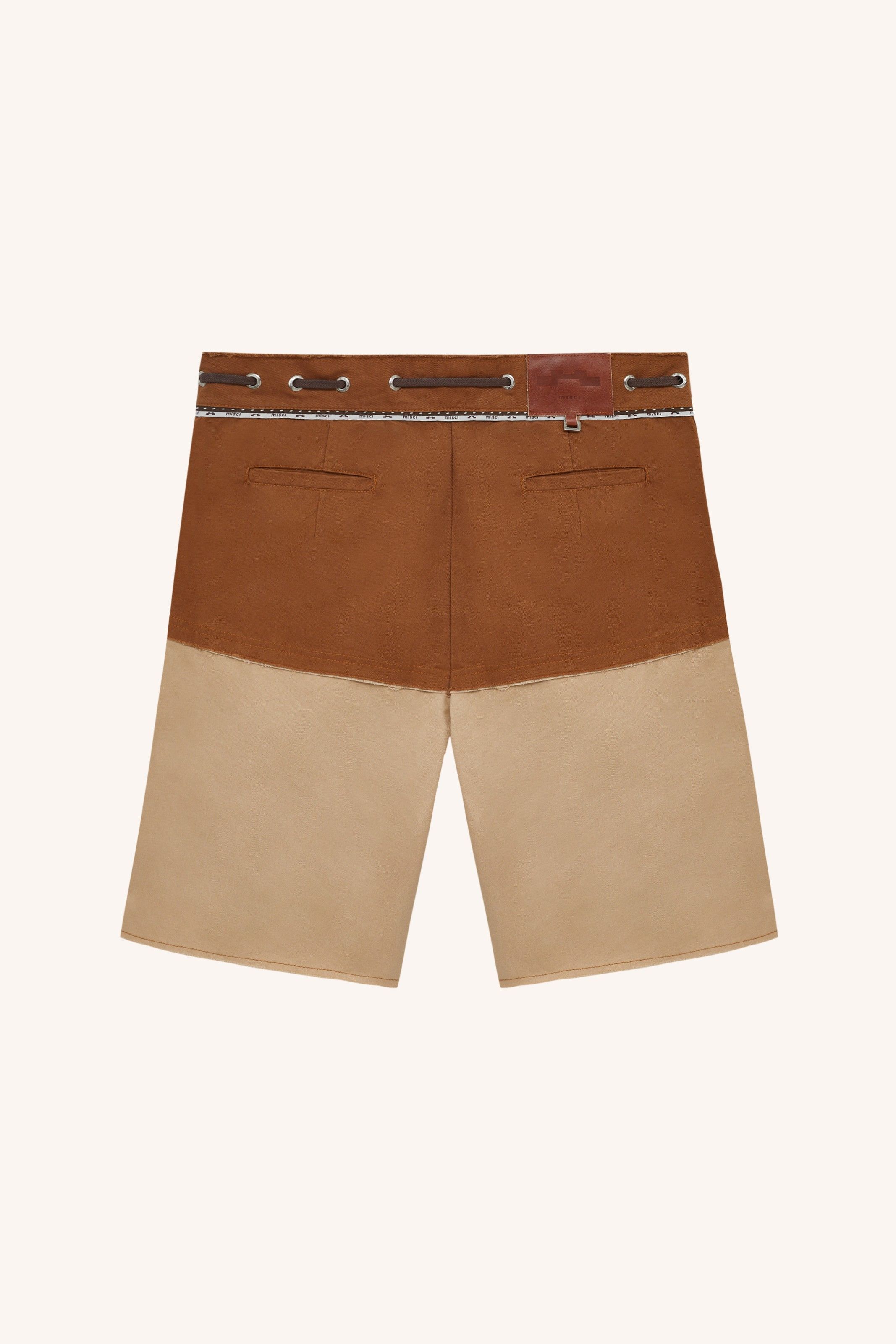 BERMUDA TERRA SARJA CARAMELO BEGE | CARAMEL BEIGE TWILL SHORTS