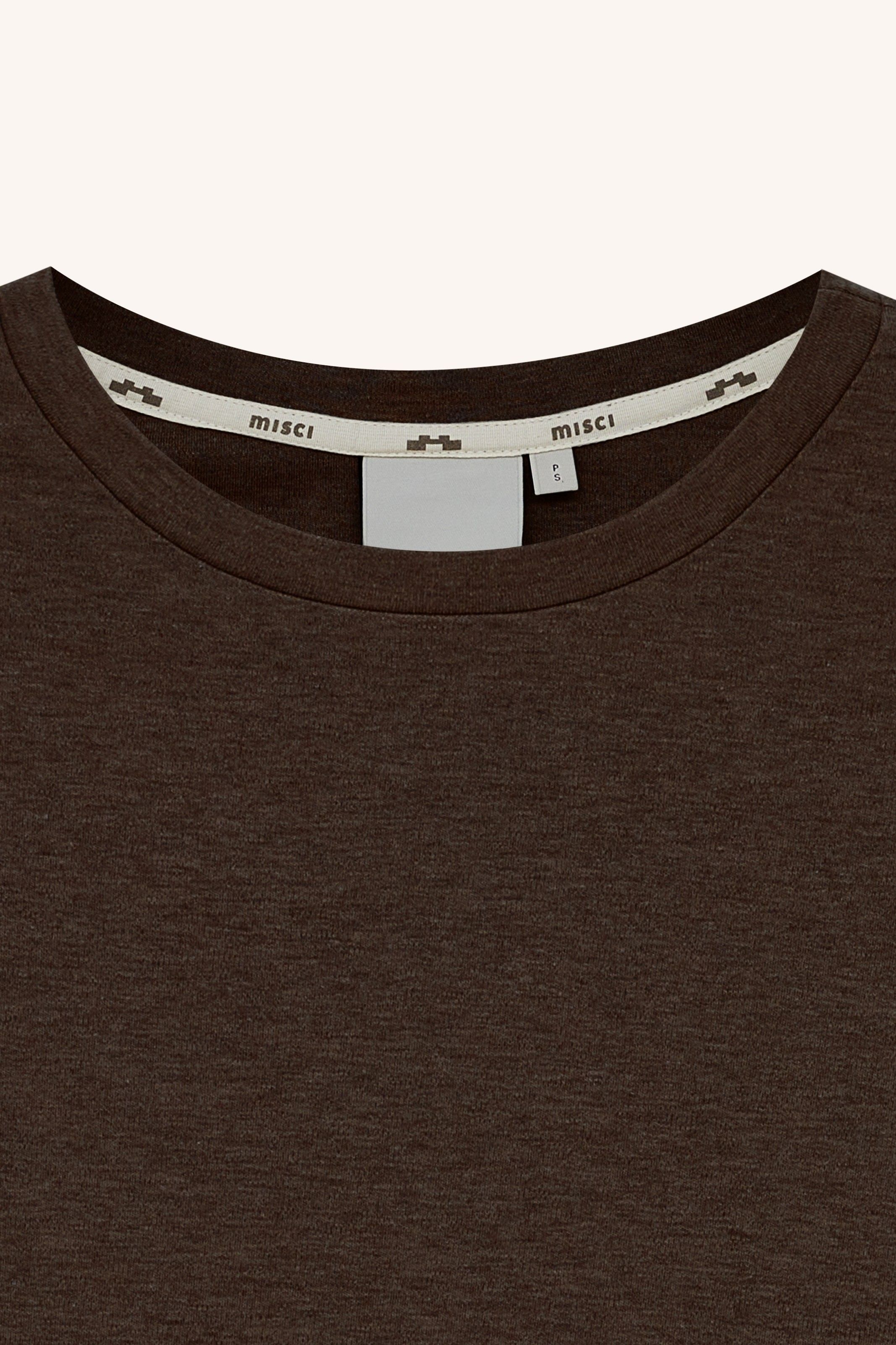 CAMISETA MANGA  LONGA SOM MALHA DE   LÃ  MARROM | BROWN LONG-SLEEVE WOOL JERSEY T-SHIRT