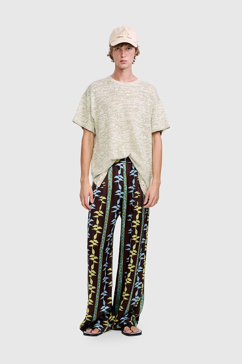 CAMISETA FENILA VERDE | GREEN FENILA T-SHIRT
