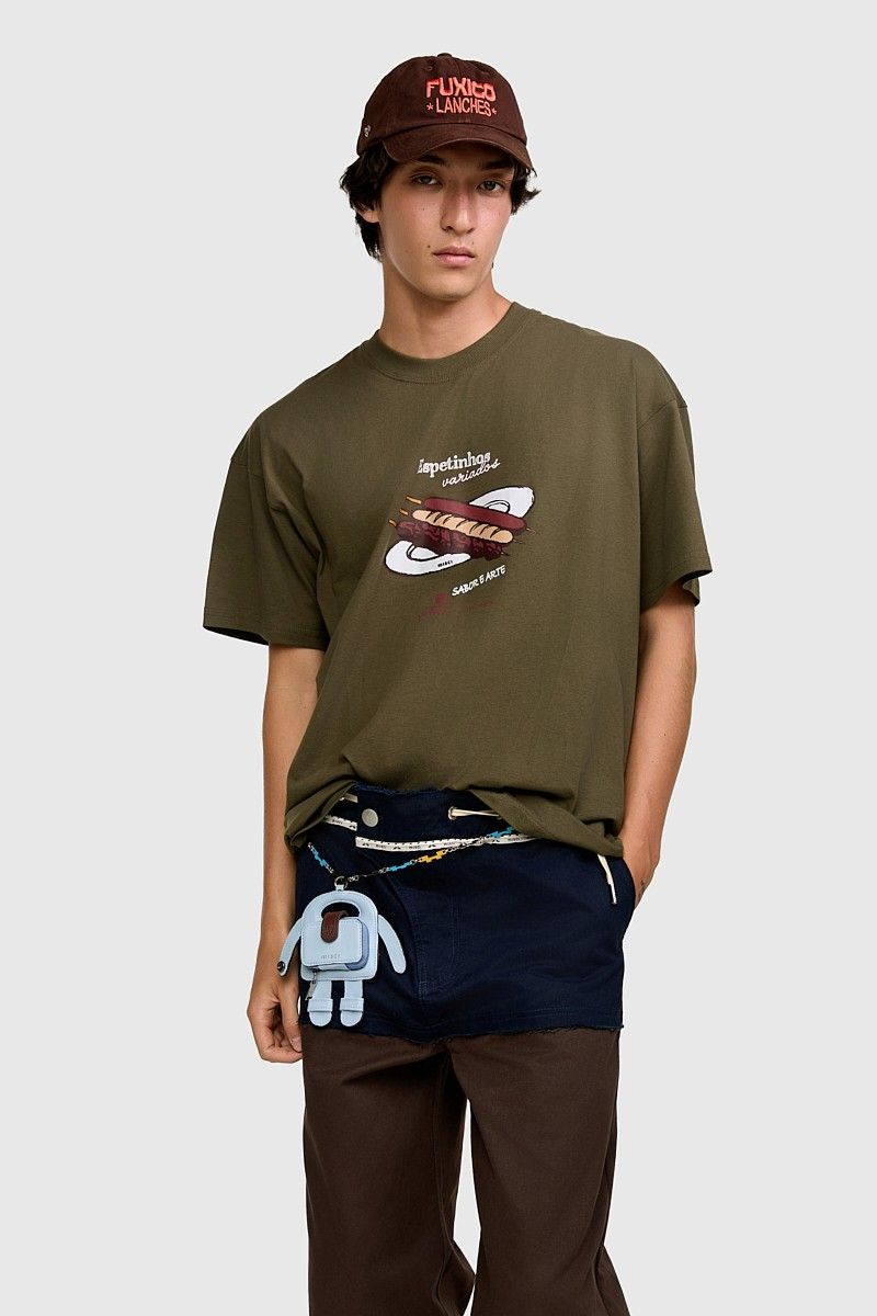 CAMISETA PRATOS ESPETINHO | SKEWER DISHES T-SHIRT