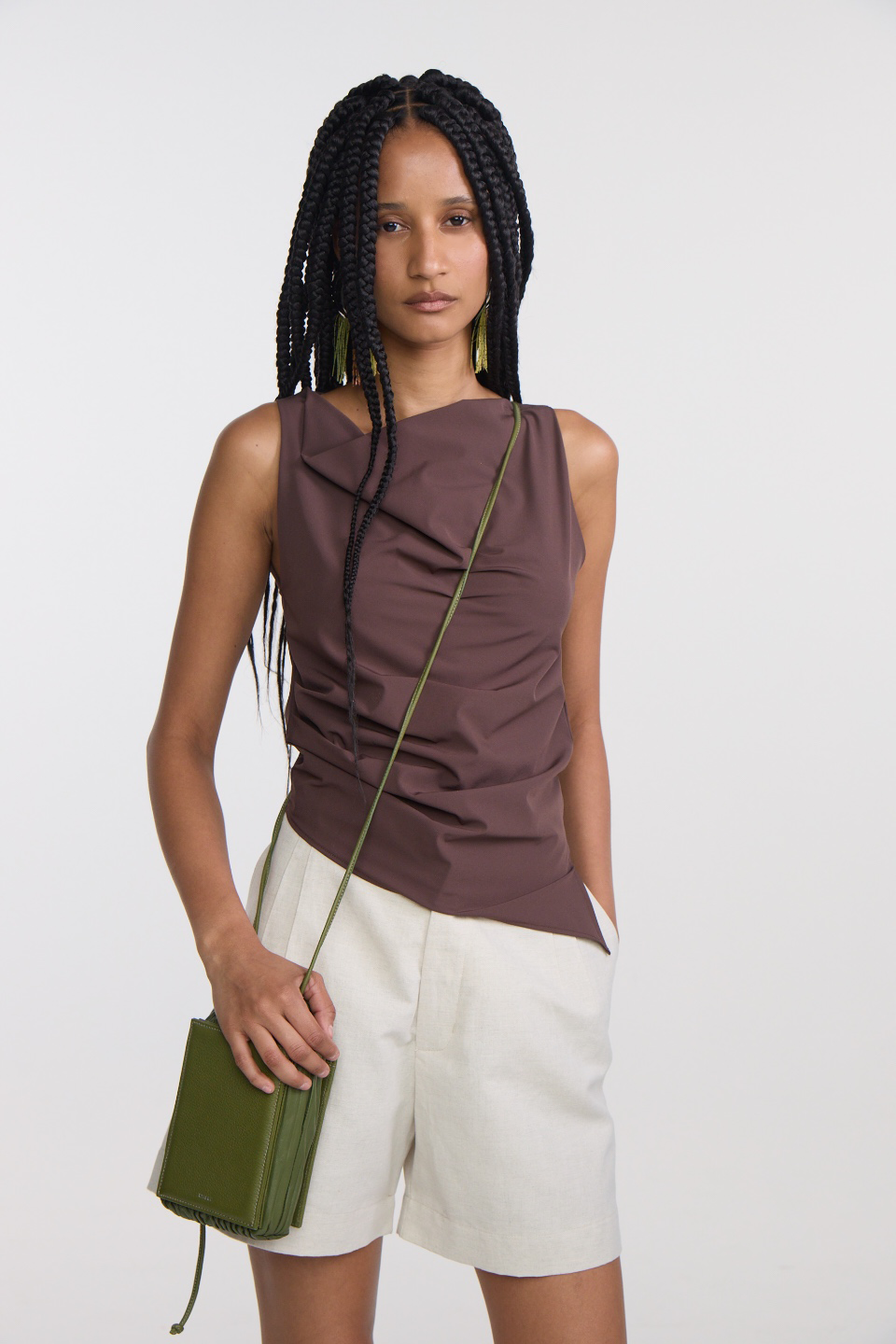TOP DECOTE DEGAGE CAFÉ | COFFEE DEGAGE NECKLINE TOP