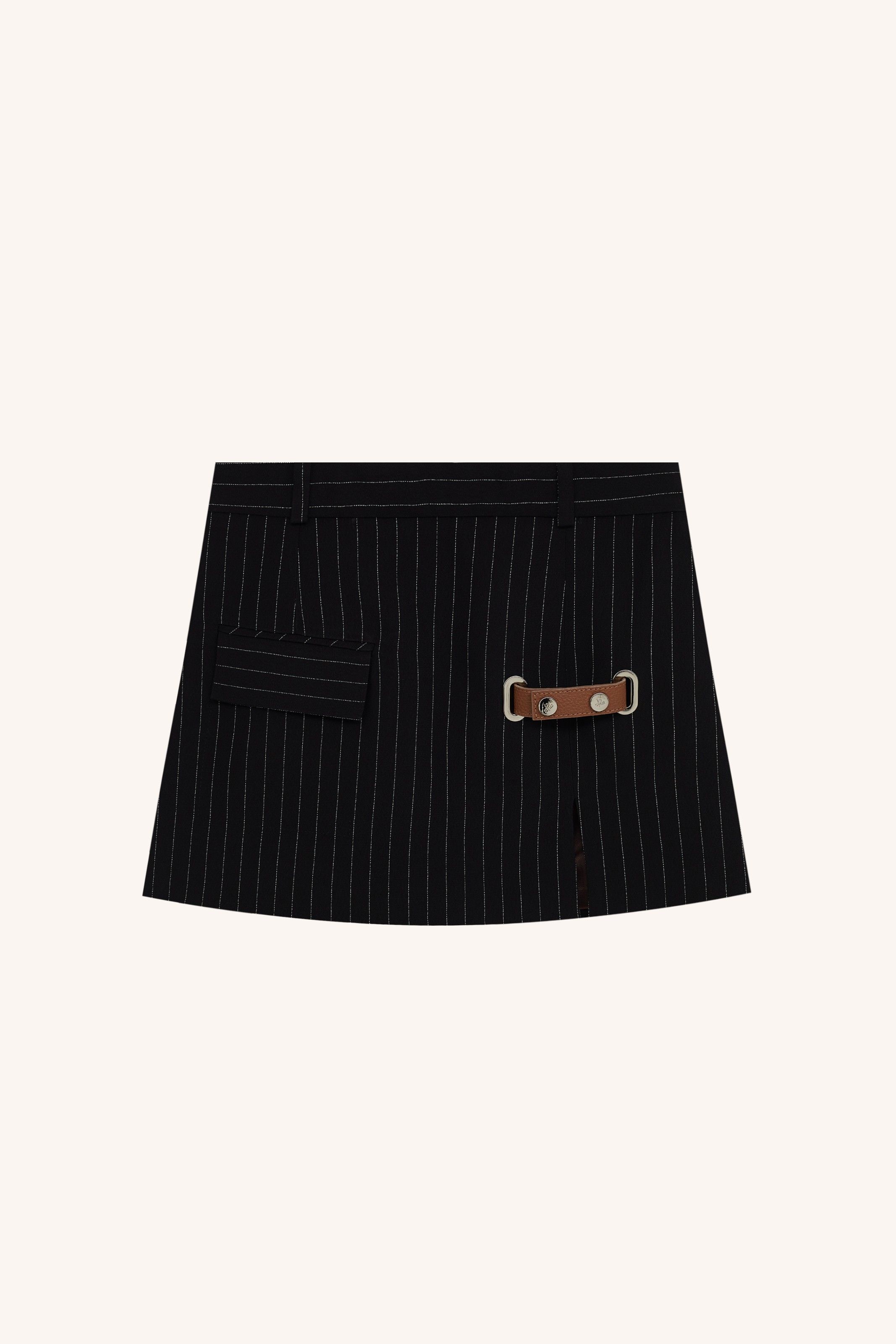 SAIA MINI CENA CREPE PRETO |  BLACK MINI SKIRT CREPE CENA