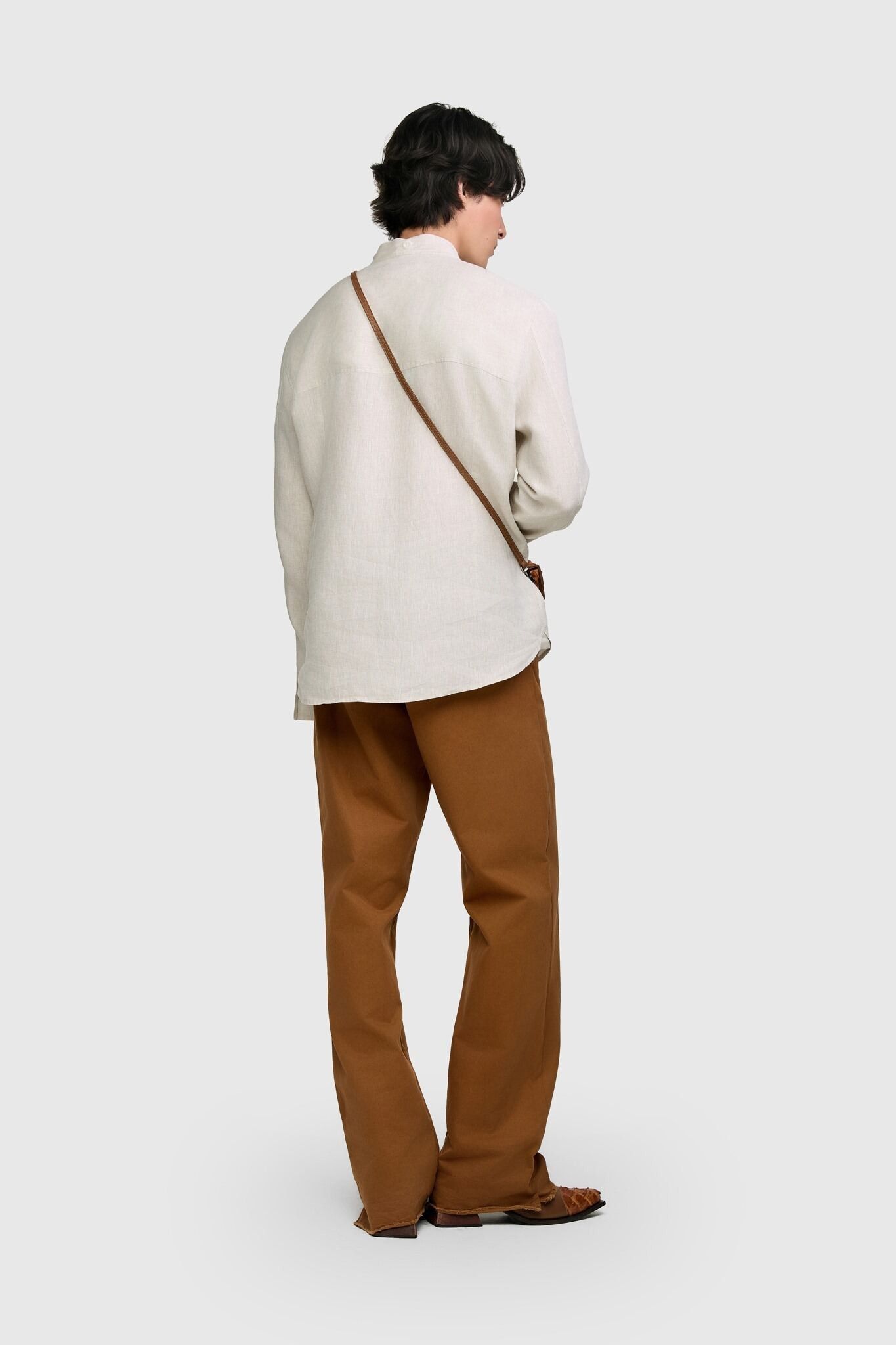 CALÇA RASGO SARJA CARAMELO BEGE | CARAMEL BEIGE DISTRESSED TWILL PANTS