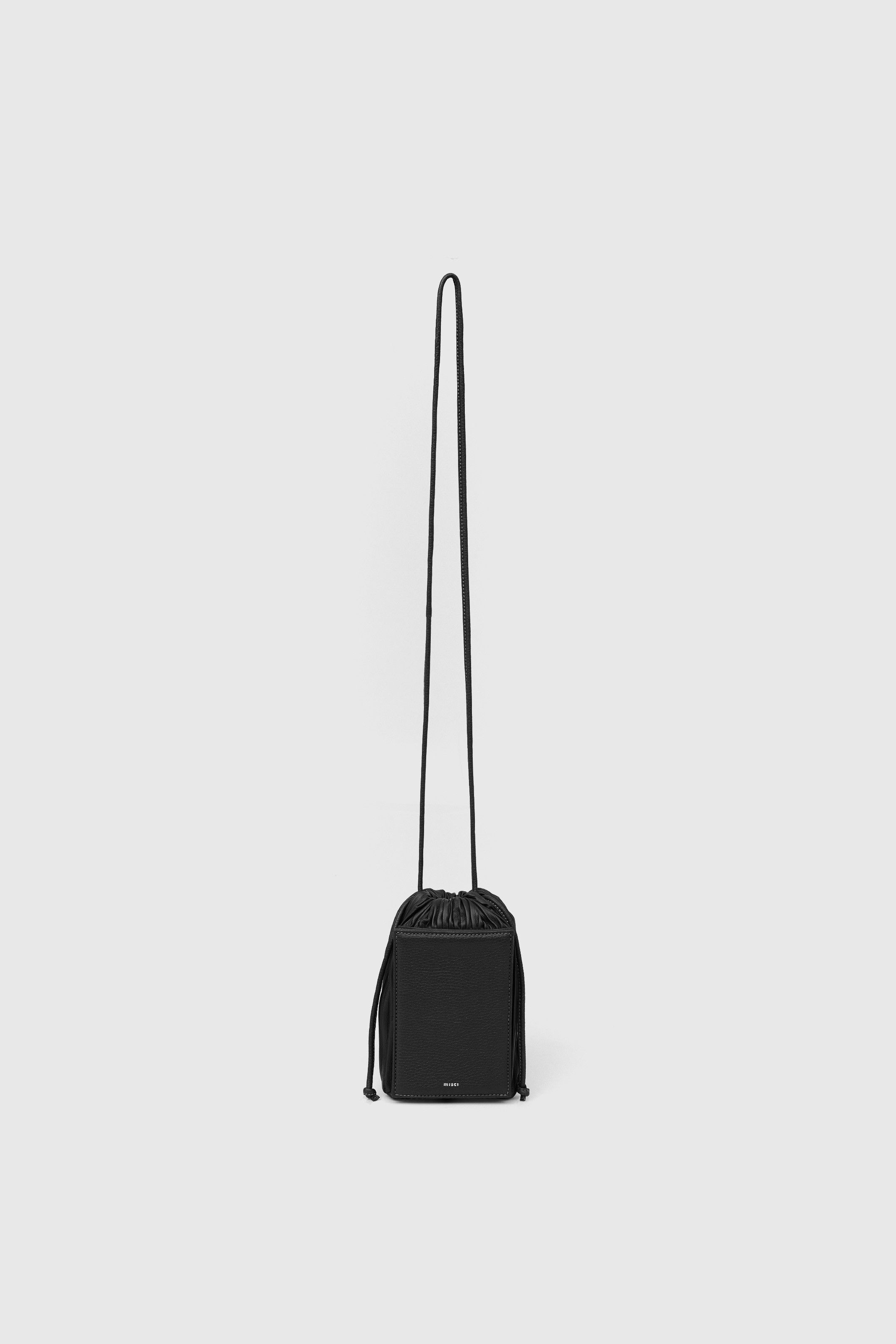 BOLSA SANFONINHA PLISSADA PRETA |  BLACK SANFONINHA BAG