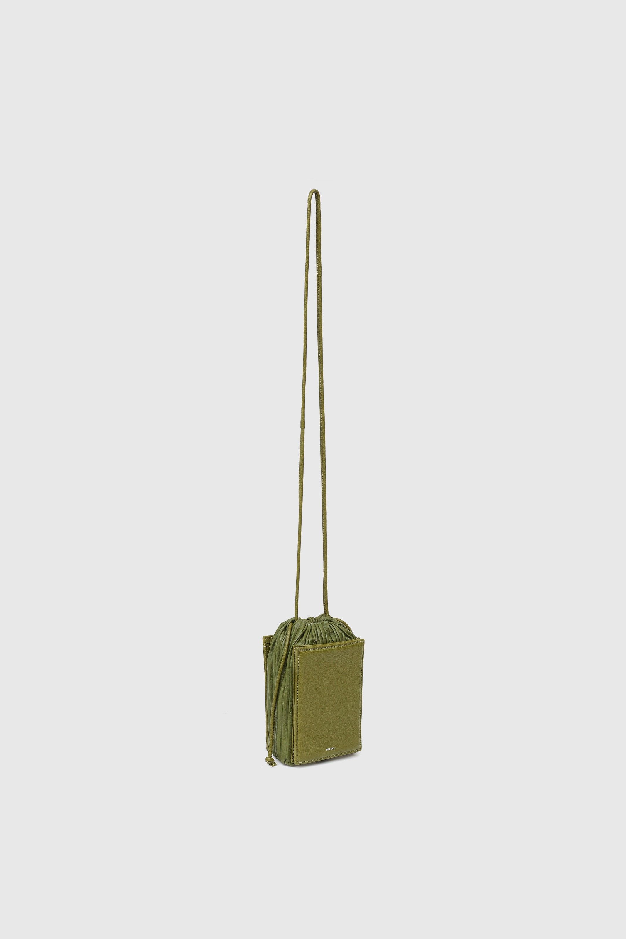 BOLSA SANFONINHA PLISSADA VERDE OLIVA |  OLIVE GREEN SANFONINHA BAG