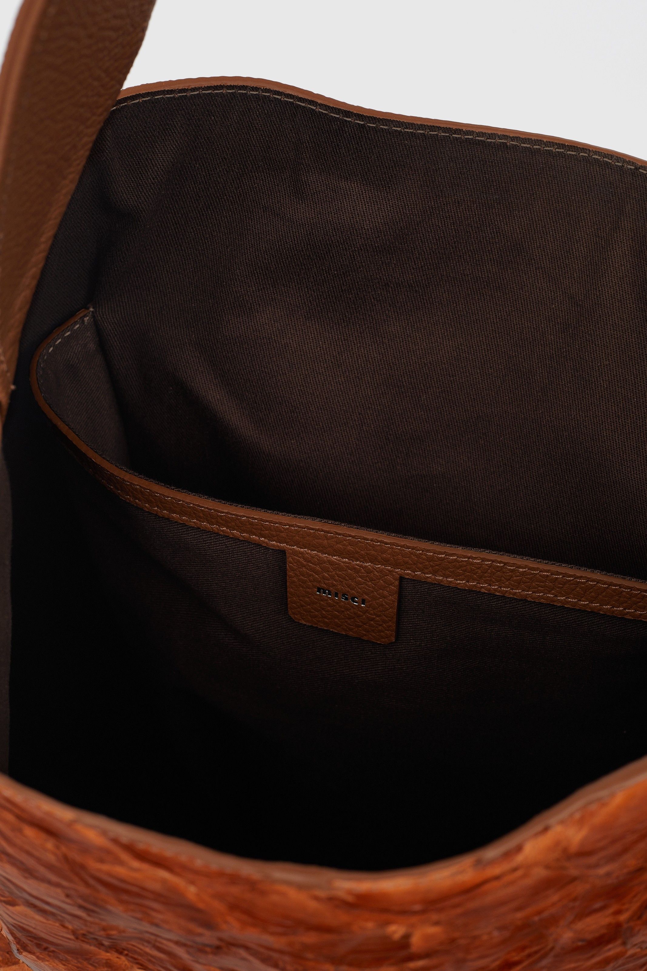 BOLSA MOQUECA DE PIRARUCU WHISKY | MOQUECA DE PIRARUCU BAG WHISKY