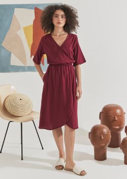 Vestido Regina Beterraba