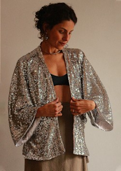 Kimono Maloca Prata