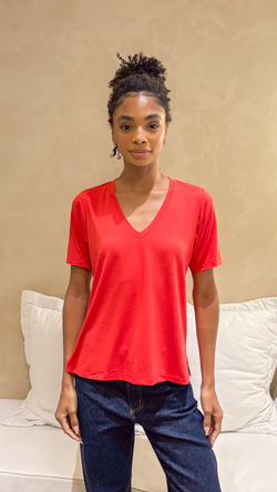 CAMISETA ESSENCIAL GOLA V