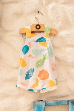 Jardineira Infantil Bebê Menino Estampa Fruta-Cor