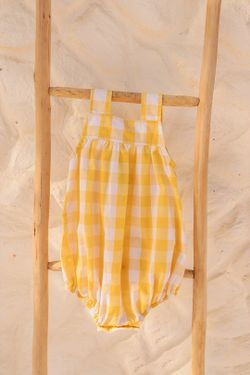 Jardineira Infantil Bebê Menina Xadrez Vichy Amarela