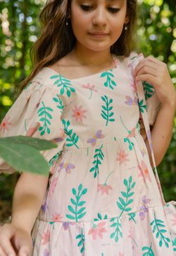 Vestido Infantil Menina Três Marias Estampa Jardim das Borboletas