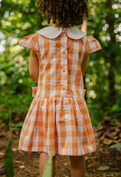 Vestido Infantil Menina Xadrez Vichy Laranja com Gola Boneca