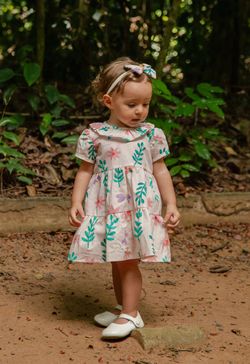Vestido Infantil Bebê Menina Estampa Jardim das Borboletas com Gola