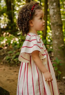 Vestido Infantil Menina Off White com Listras Vermelhas