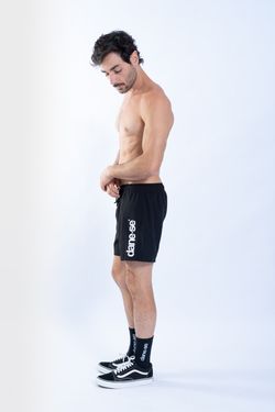 short praia d! all black