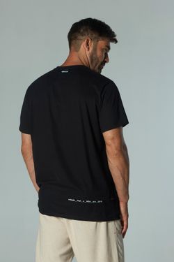 camiseta painel igrejinha Athos Bulcão preto