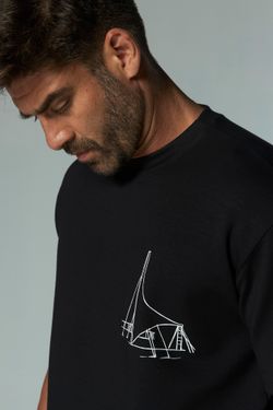camiseta regular planalto preto