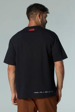 camiseta over relaxa preto