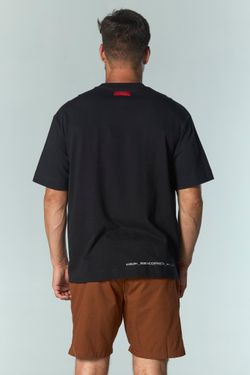 camiseta over dane-se gradient preto