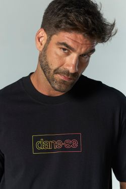 camiseta over dane-se gradient preto