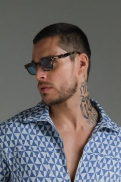 óculos dane-se + rever | iota Palace