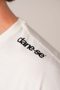 camiseta dane-se shoulder off
