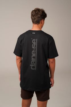 camiseta regular dane-se vertical preto