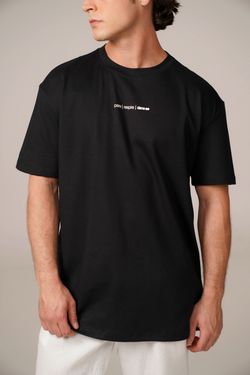 camiseta regular pare respire preto
