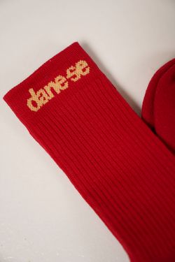 meia dane-se vermelho