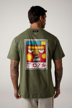 camiseta carinha toys musgo