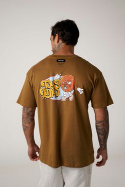 camiseta regular toysland caqui