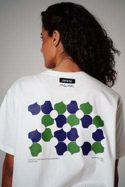 camiseta batisterio painel back off