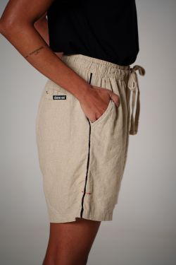 short linho debrum natural
