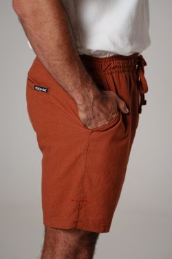 short viscolinho caramelo