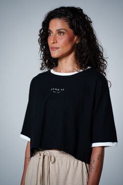 cropped bicolor dane-se est preto