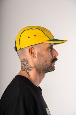 bone five panel dane-se copa amarelo