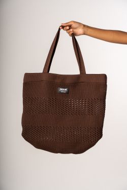 bolsa retilínea tricot marrom