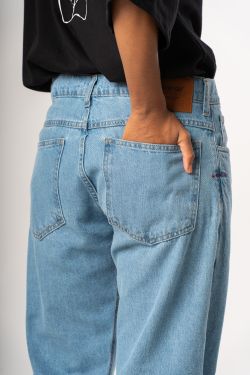 calça jeans dane-se delave claro