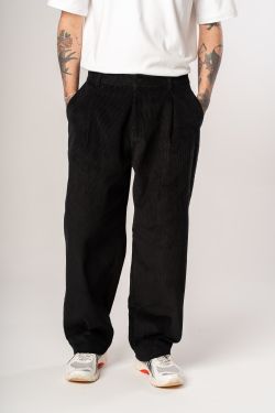 calça baggy veludo preto