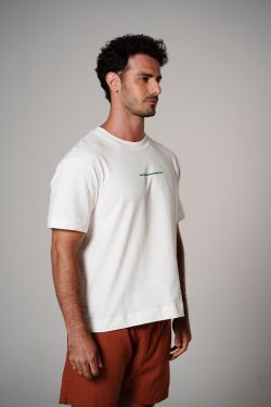 camiseta over box dane-se stand off