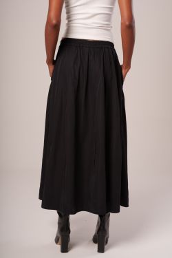 saia mid parachute com pregas preto
