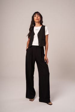 calça alfaiataria wide leg com pregas preto