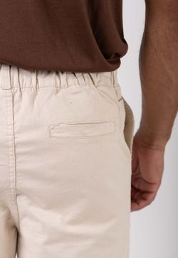 short sarja alfaiataria natural