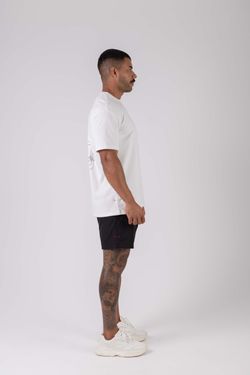 camiseta regular cadeiras npf26 off