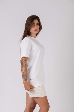 camiseta regular cadeiras npf26 off