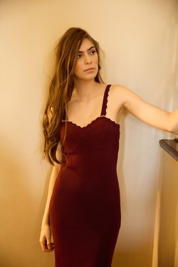 Vestido Betina merlot