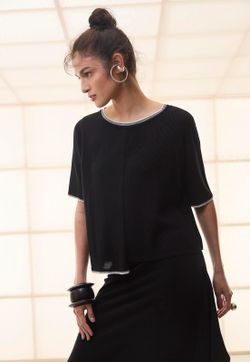 Blusa Quadrada Tricot